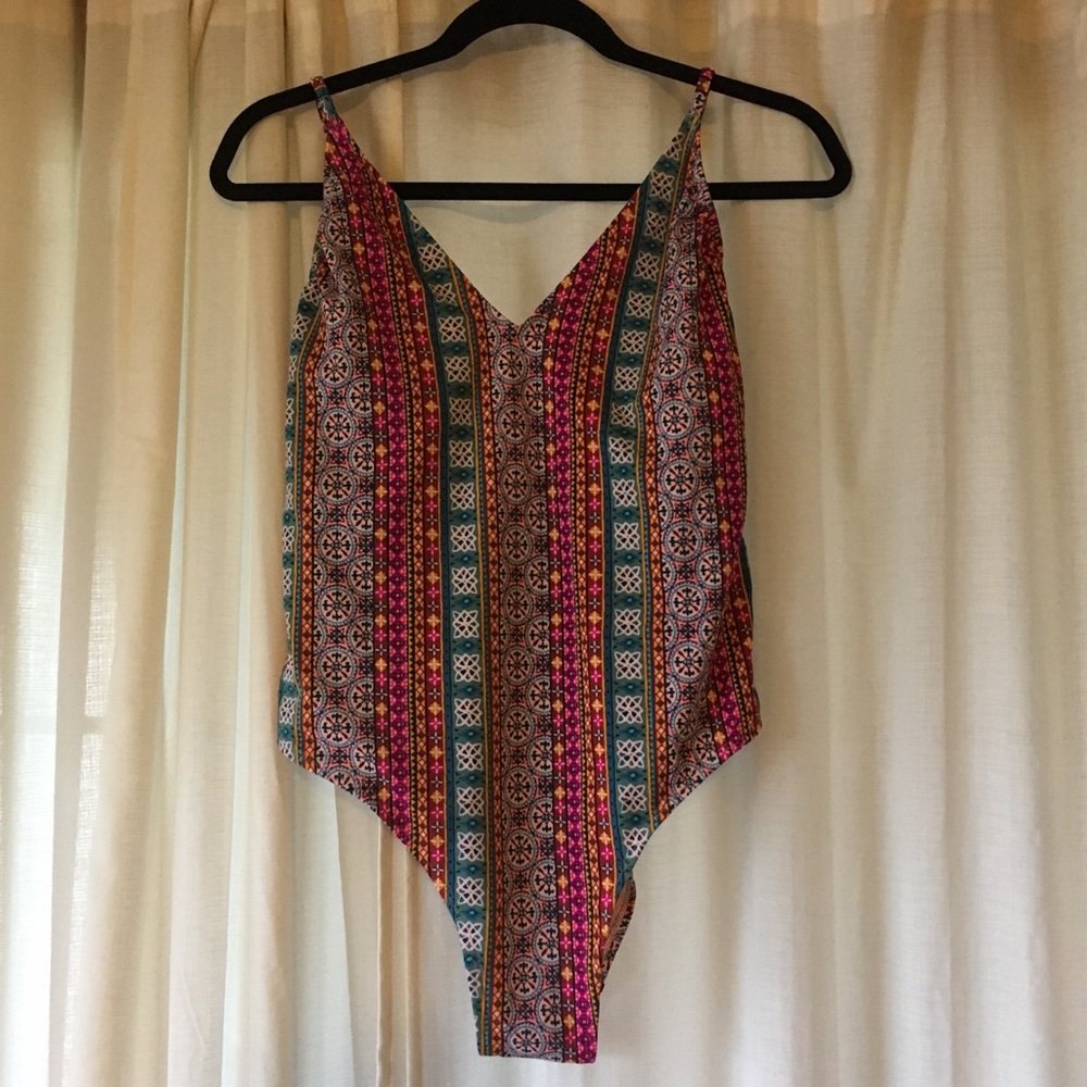 Women’s XL One Piece — Never worn!!